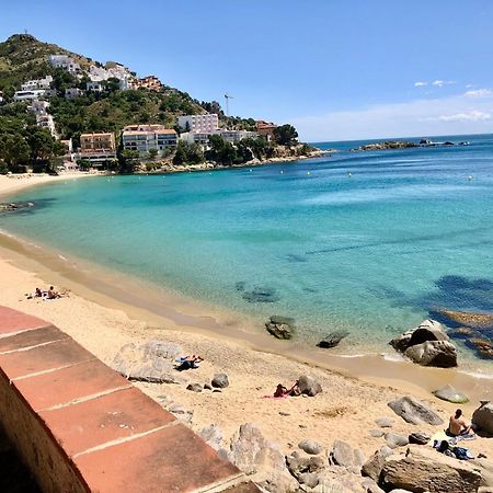 Magnifique Appartement En Front De Mer, Caneylles Roses Exteriér fotografie