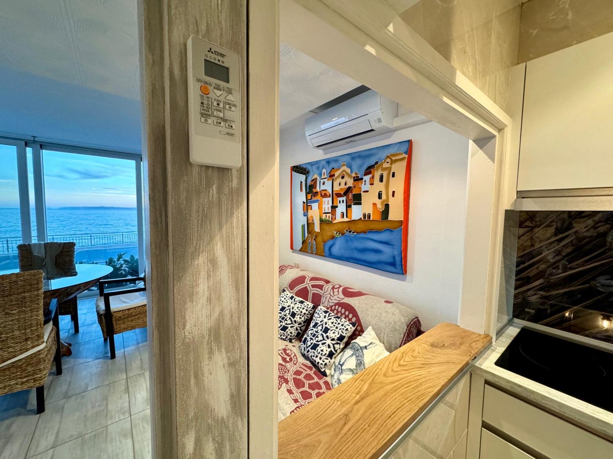 Magnifique Appartement En Front De Mer, Caneylles Roses Exteriér fotografie